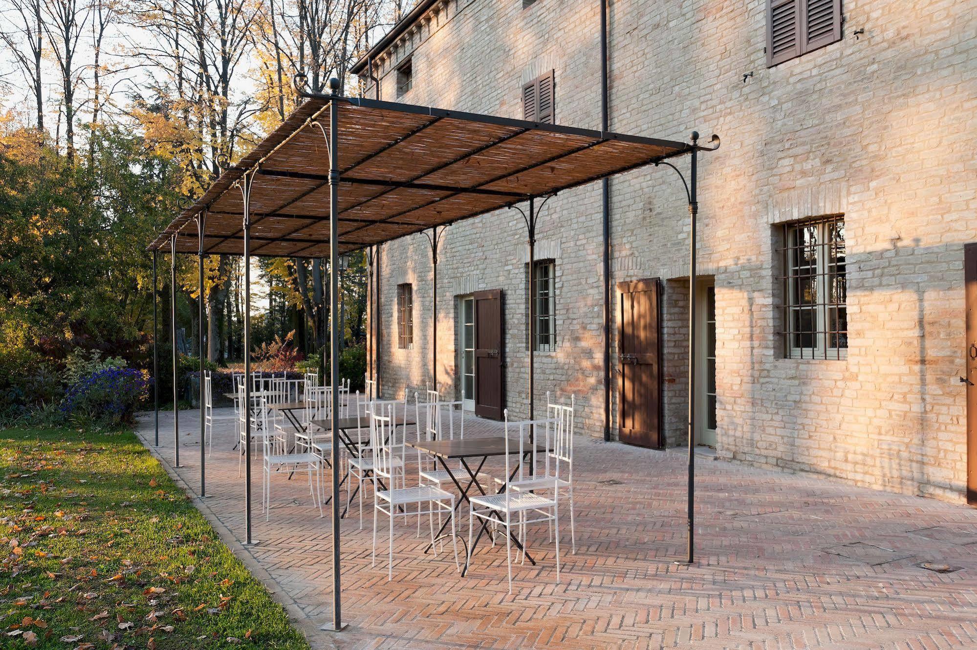 Locanda Del Re Guerriero San Pietro in Cerro Exterior photo